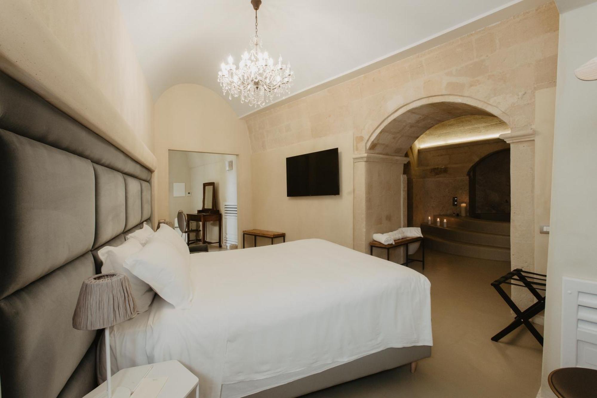 Hotel Palazzo Del Duca & Restaurant 4*
